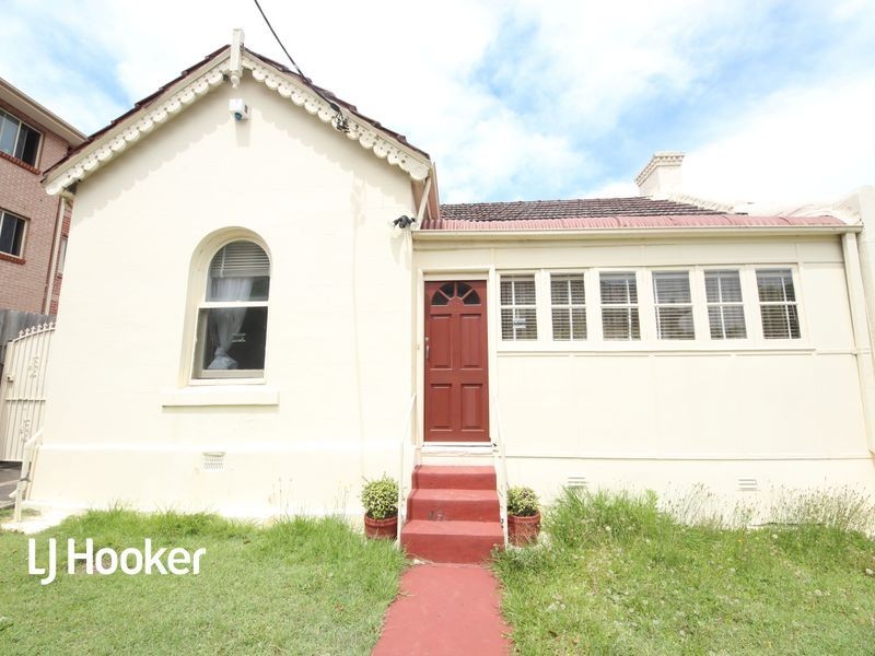 34 Mt Pleasant Avenue, Burwood NSW 2134