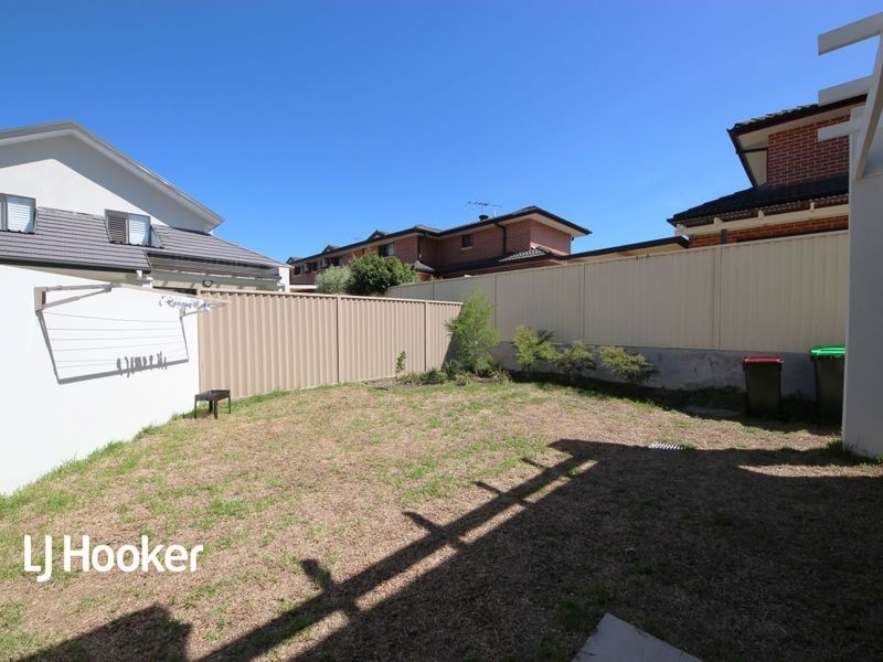 5/136 Burwood Road, Croydon Park NSW 2133
