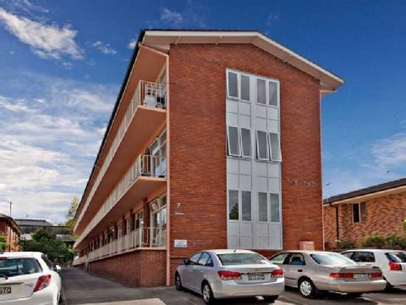 10/7 Queensborough Road, Croydon Park NSW 2133