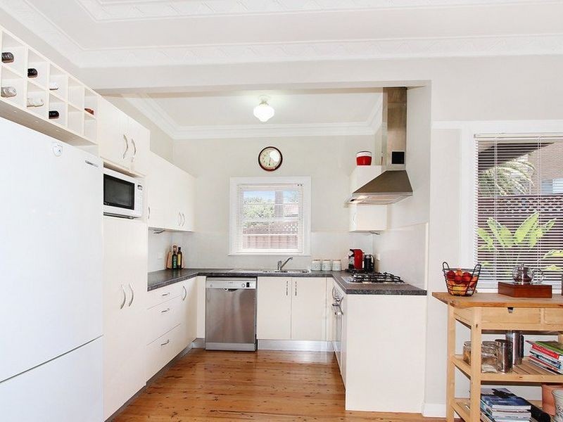 8 Bede Street, Strathfield South NSW 2136