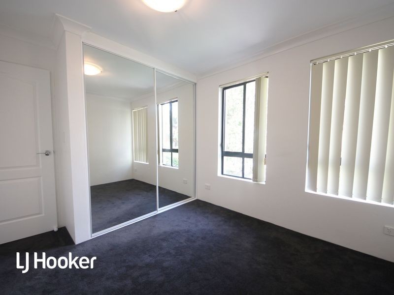 4/14a Orpington Street, Ashfield NSW 2131