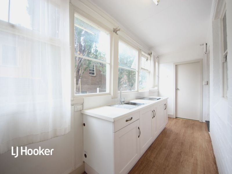 2/1 Gladstone Street, Burwood NSW 2134