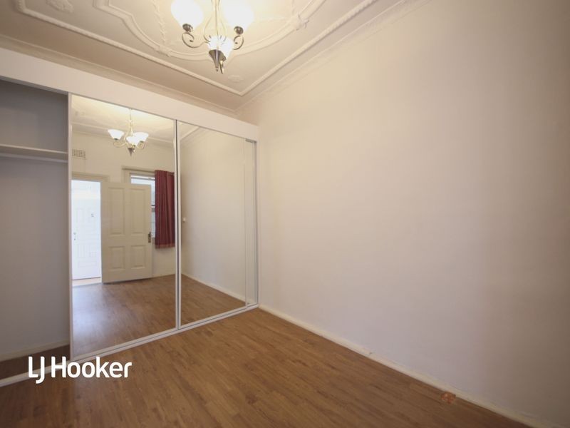 2/1 Gladstone Street, Burwood NSW 2134