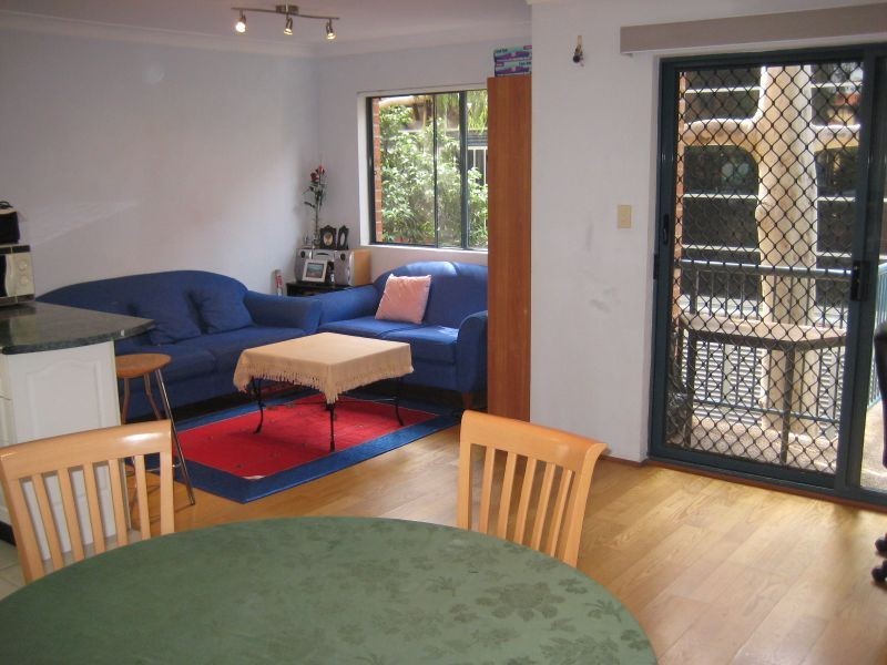 15/8-10 Gloucester Avenue, Burwood NSW 2134