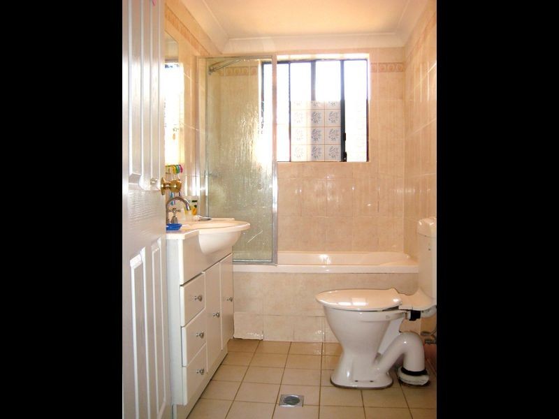 15/8-10 Gloucester Avenue, Burwood NSW 2134