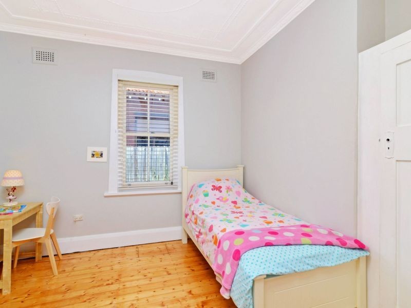 14 Hedger Avenue, Ashfield NSW 2131