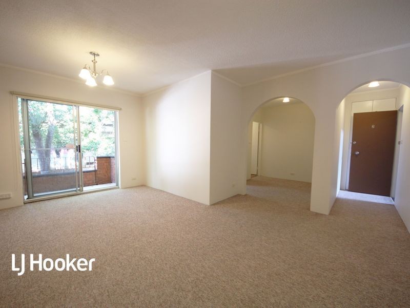 24 Caroline Street, Westmead NSW 2145