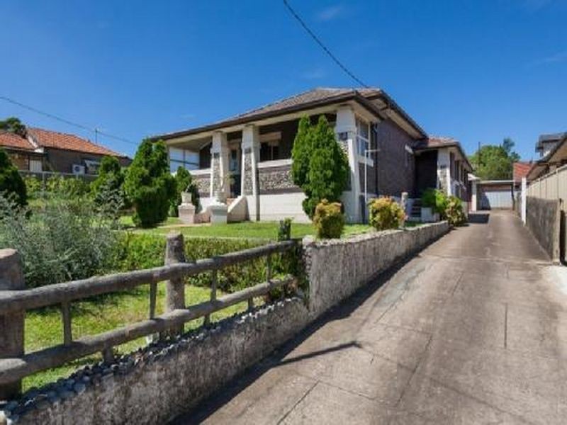 118 Burwood Road, Croydon Park NSW 2133