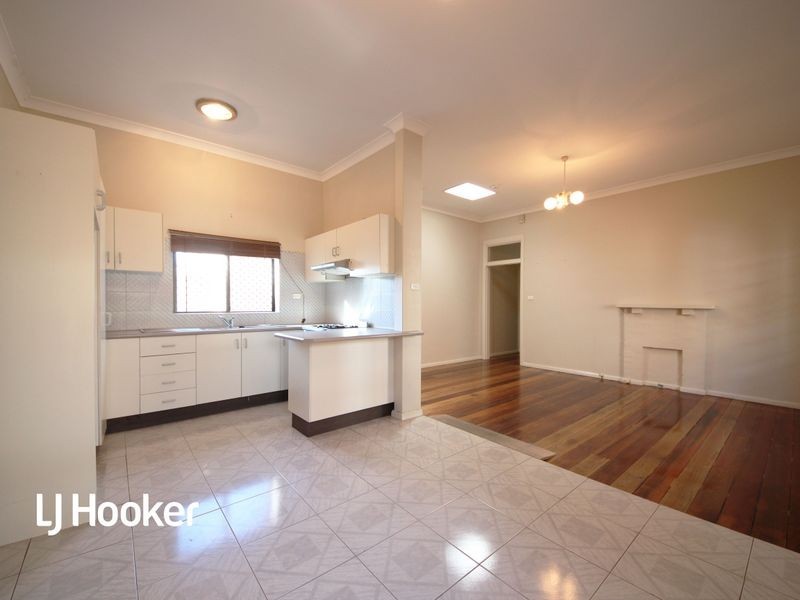 17 Shaftestbury Road, Burwood NSW 2134