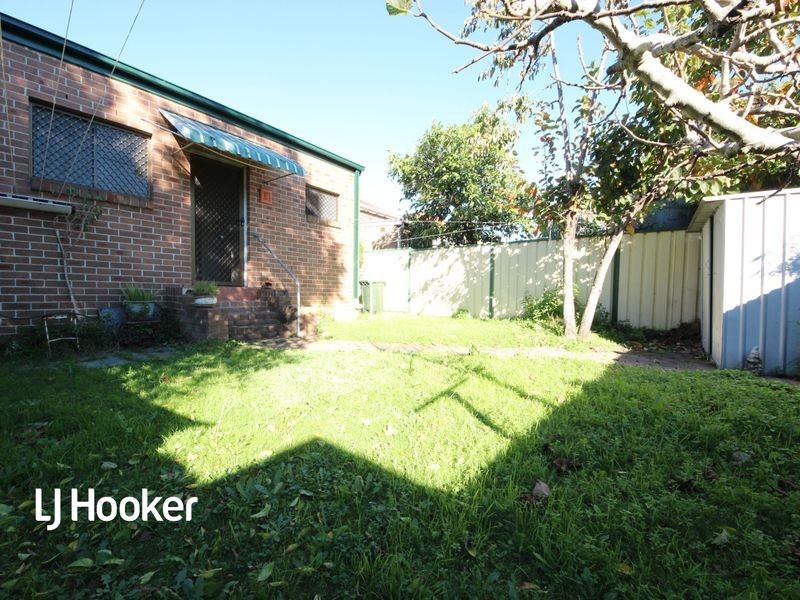 17 Shaftestbury Road, Burwood NSW 2134