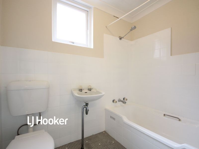 8/85-87 Newington Road, Marrickville NSW 2204