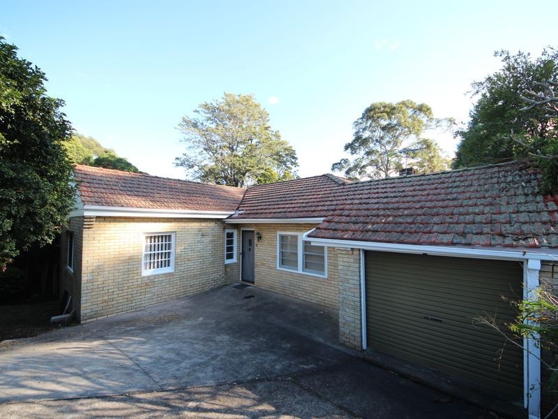 6 Fifth Ave, Denistone NSW 2114