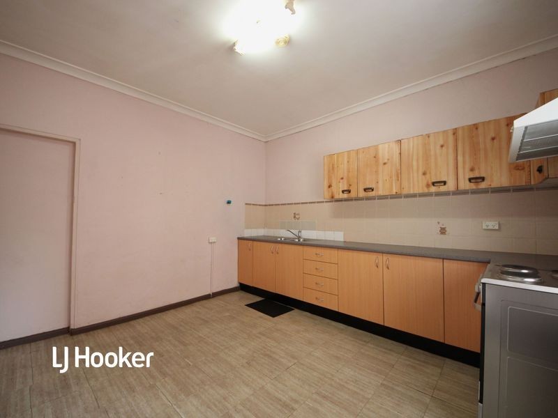 2/17 Victoria Street, Burwood NSW 2134