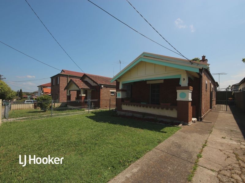 9 Barton Street, Strathfield South NSW 2136