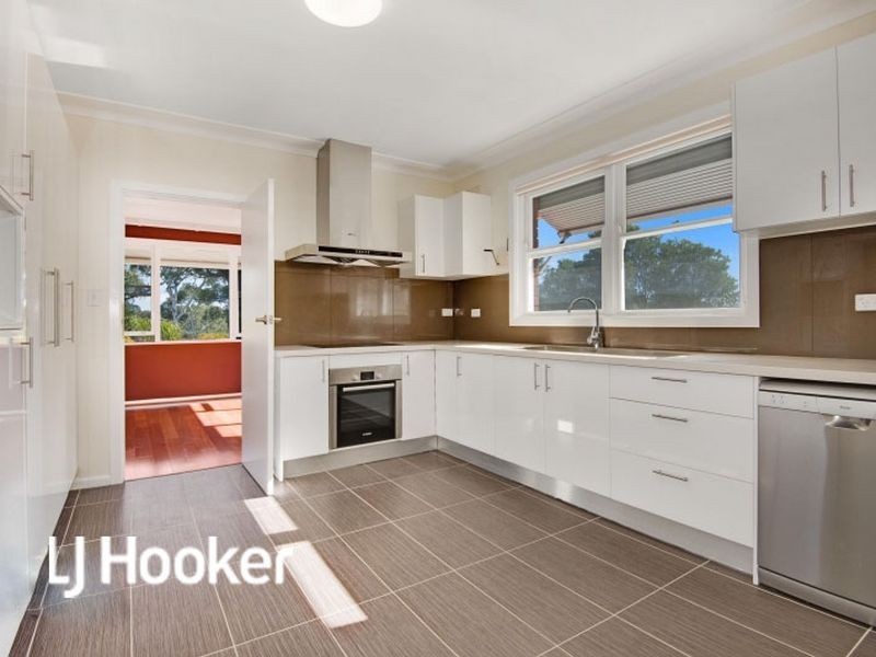 18 Whitling Avenue, Castle Hill NSW 2154
