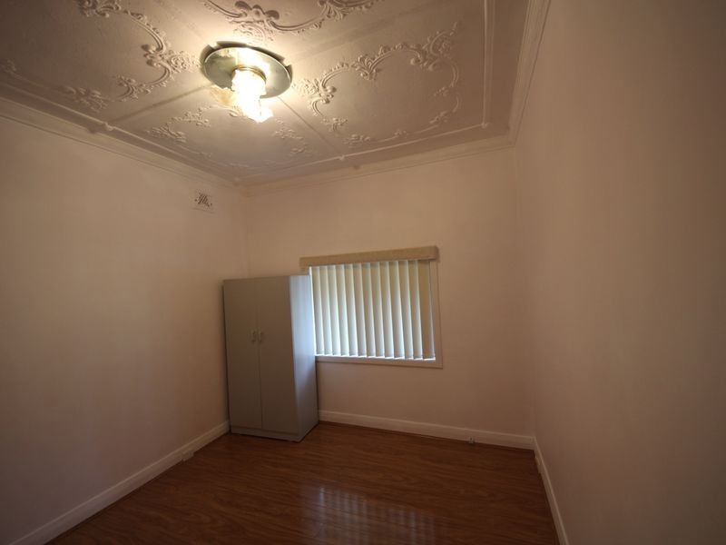 35 Woodside Ave, Burwood NSW 2134