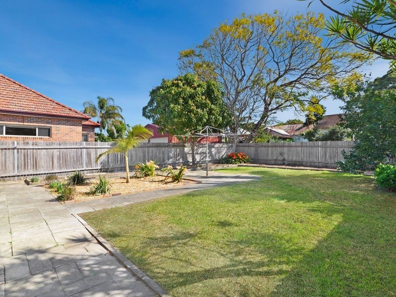 11 Carshalton Street, Croydon NSW 2132