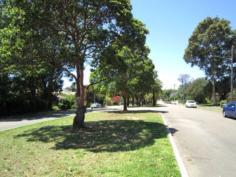 28 Wyatt Avenue, Burwood NSW 2134