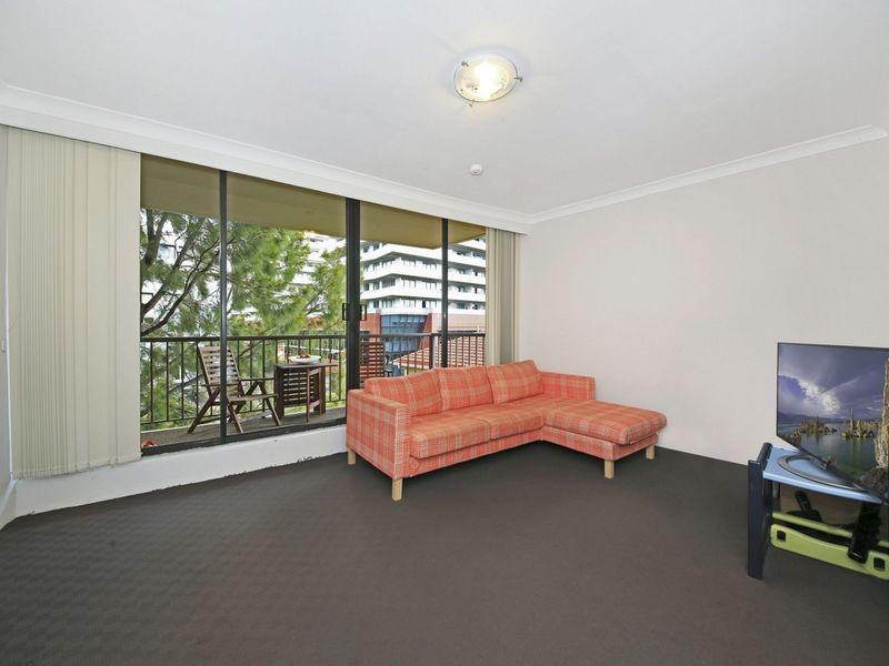 32/2-8 Park Avenue, Burwood NSW 2134