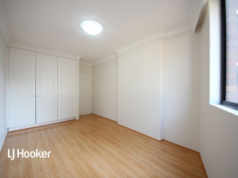 13/2-8 Park Avenue, Burwood NSW 2134