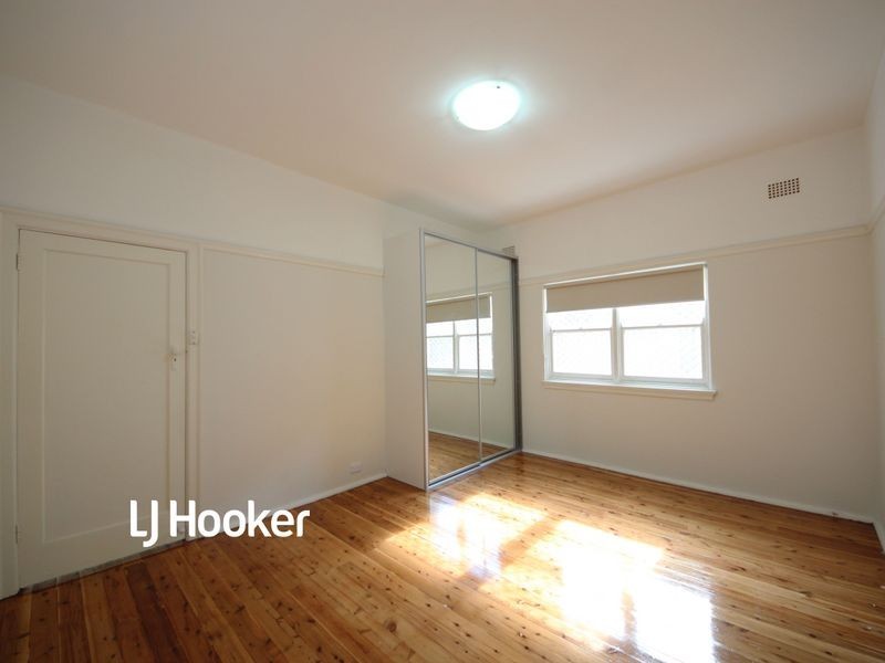 1A/61 Wentworth Road, Burwood NSW 2134