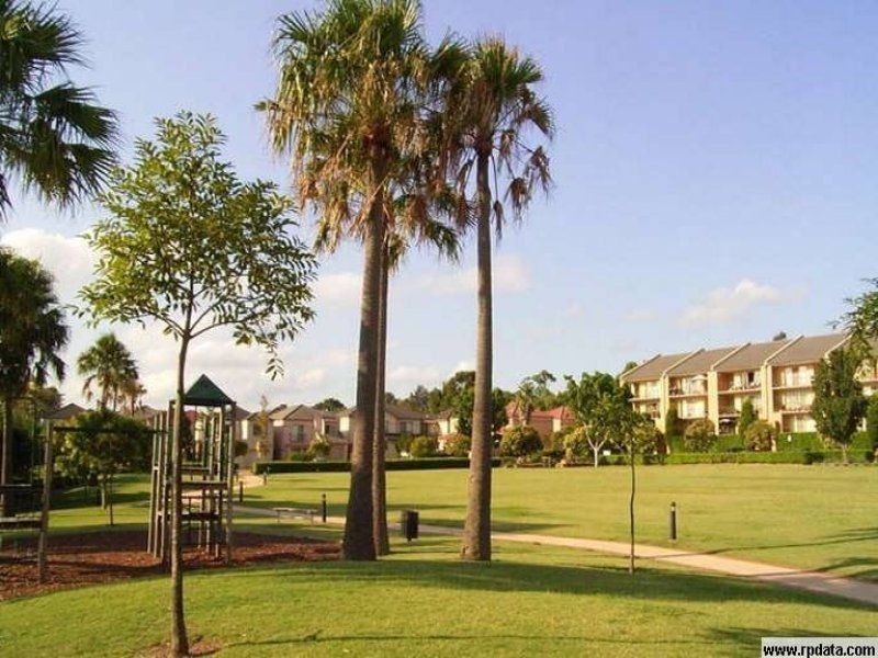 205/8 Wentworth Drive, Liberty Grove NSW 2138