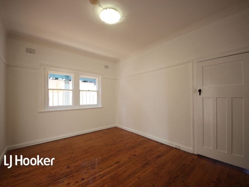 2/1 Park Road, Burwood NSW 2134