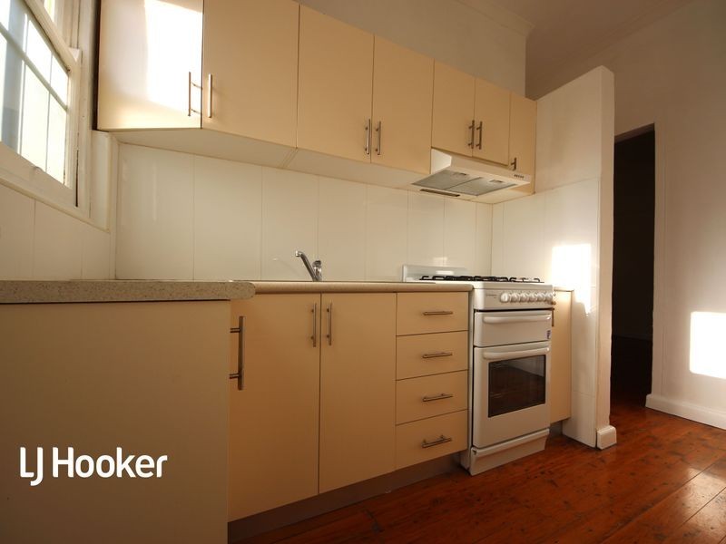 2/1 Park Road, Burwood NSW 2134