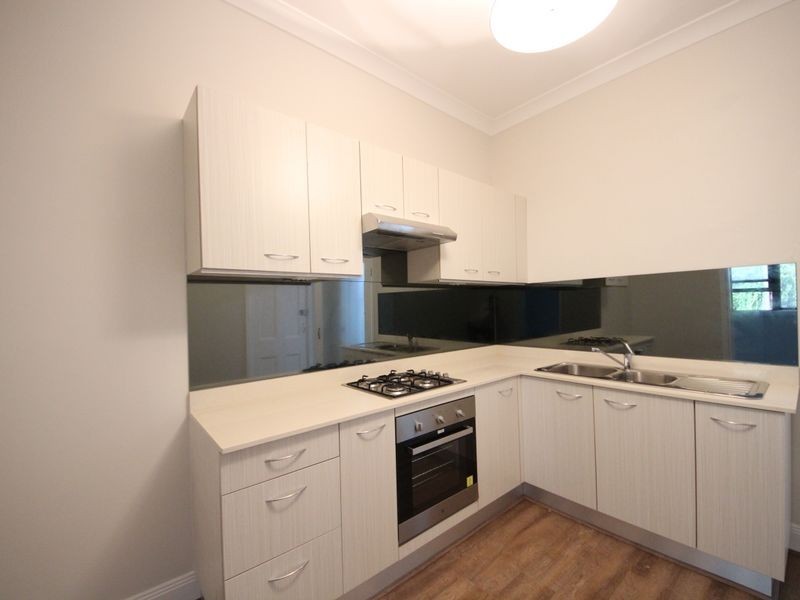 9/16 Brooklyn Street, Burwood NSW 2134