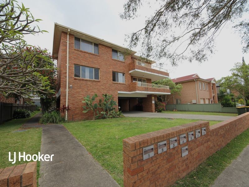 1/11-13 Dryden Street, Campsie NSW 2194