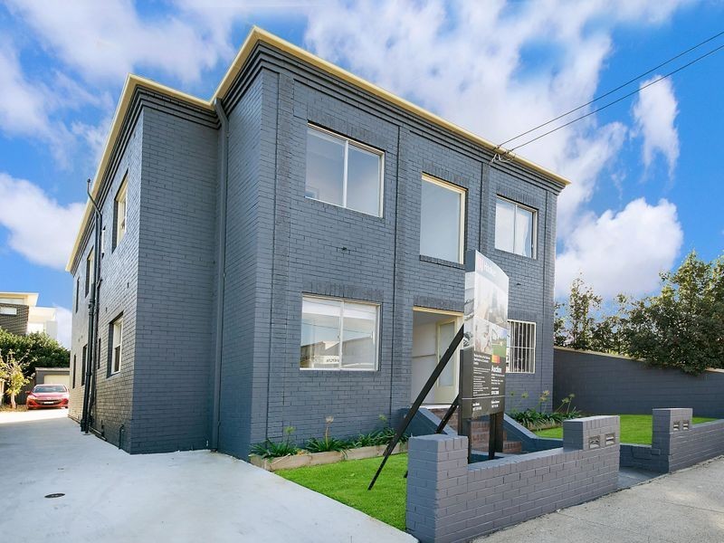 4/1 Park Road, Burwood NSW 2134