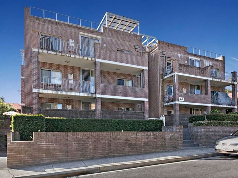 3/3-7 Grosvenor Street, Croydon NSW 2132