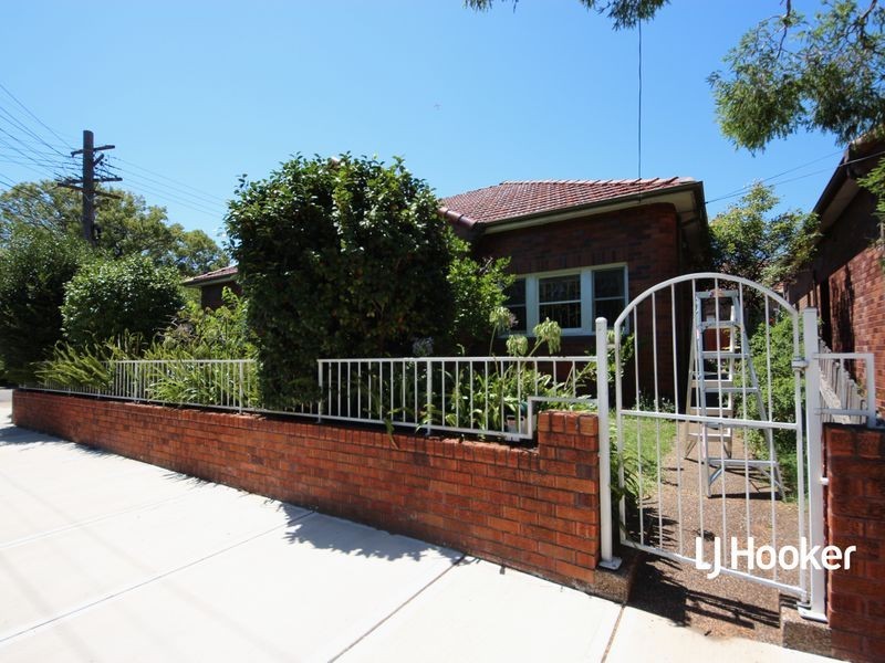 31 Lucy Street, Ashfield NSW 2131