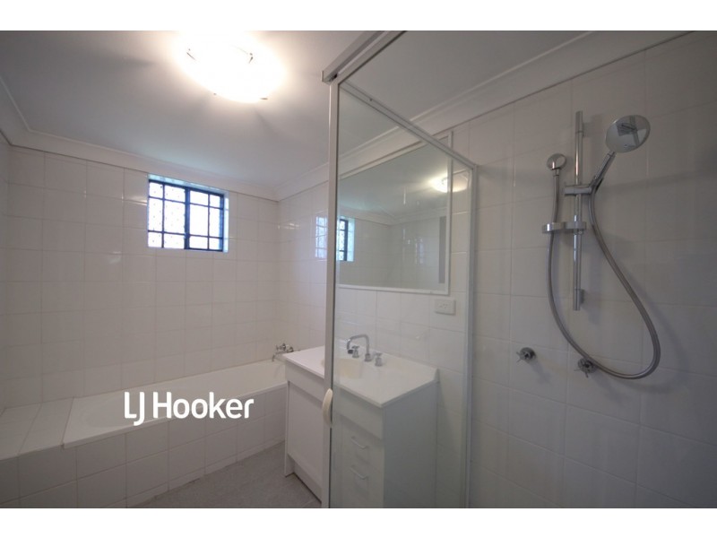 1/29-33 De Witt Street, Bankstown NSW 2200