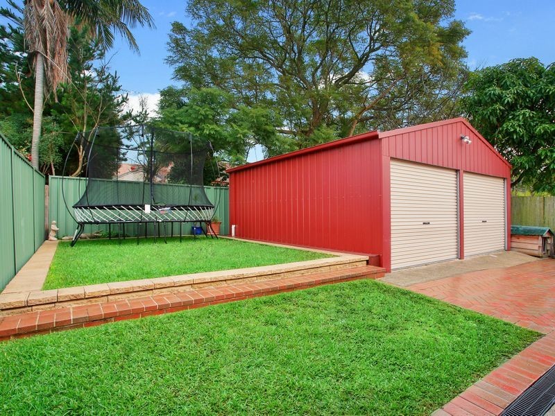 15 Carshalton Street, Croydon NSW 2132