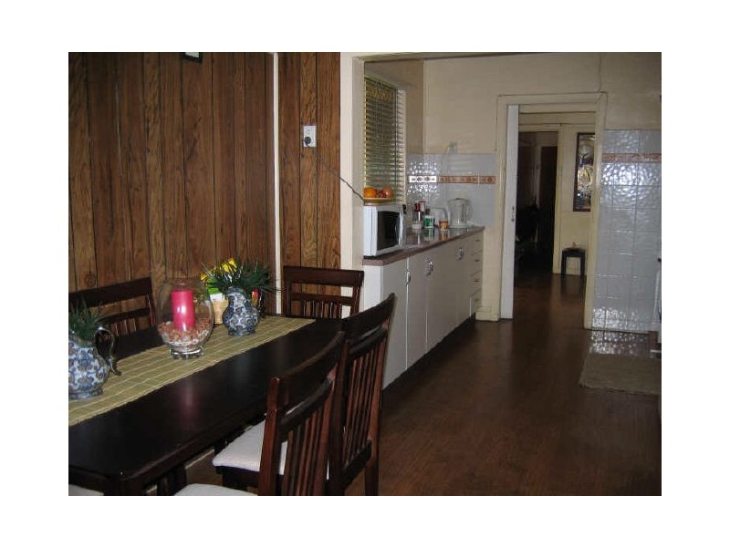 39 Windsor Avenue, Croydon Park NSW 2133