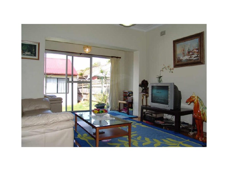 6 Alexandra Avenue, Croydon NSW 2132