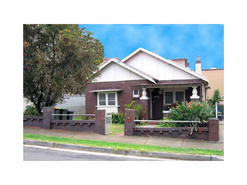 13 Quandong Avenue, Burwood NSW 2134