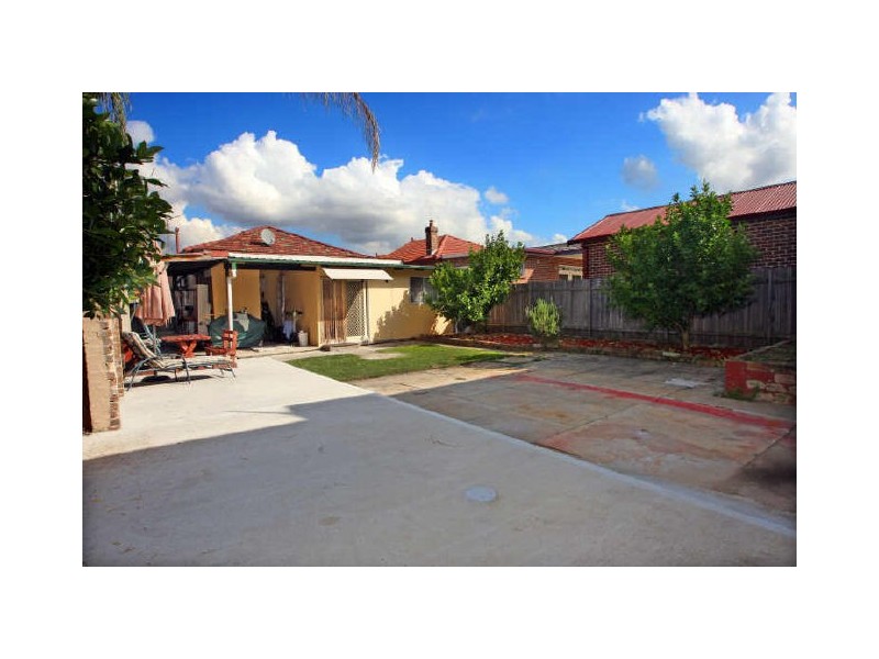 8 Sunbeam Avenue, Croydon NSW 2132