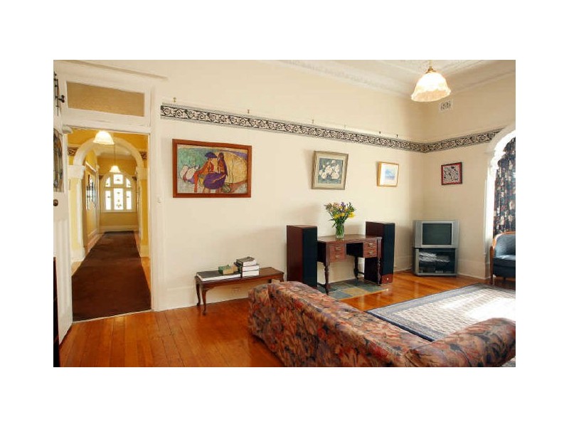 14 Dickinson Avenue, Croydon NSW 2132