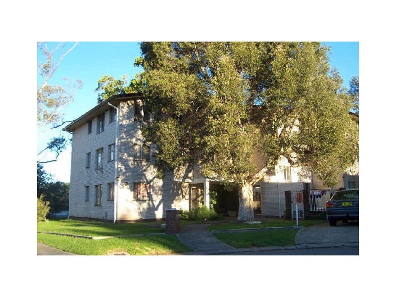 3/2 Evelyn Avenue, Concord NSW 2137