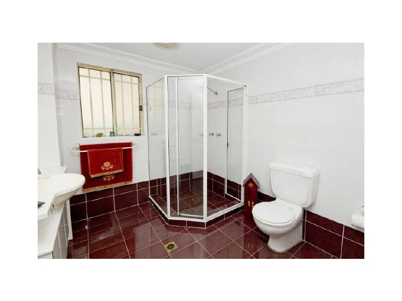 27 Lily Street, Croydon Park NSW 2133