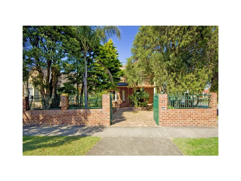 27 Lily Street, Croydon Park NSW 2133