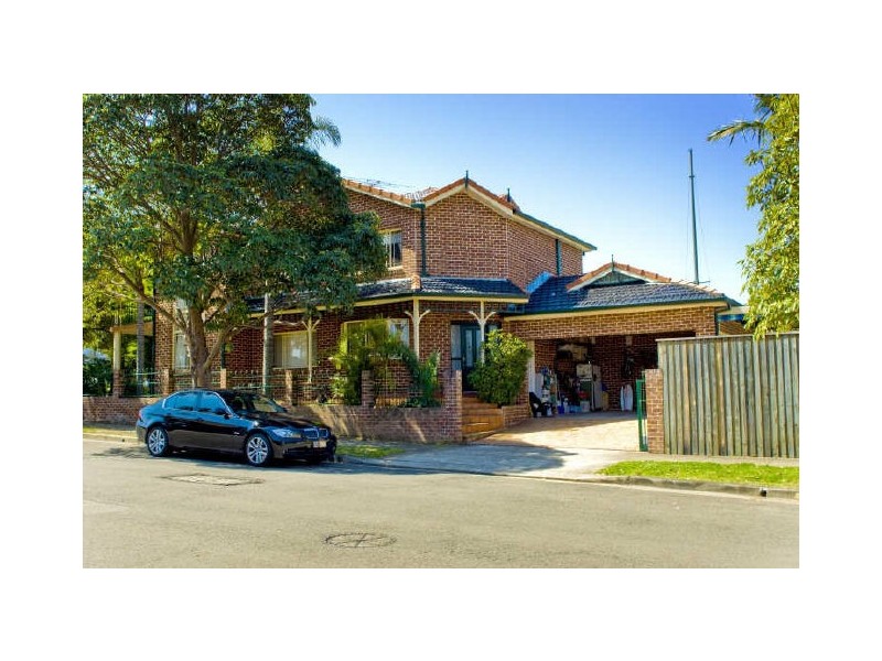 27 Lily Street, Croydon Park NSW 2133