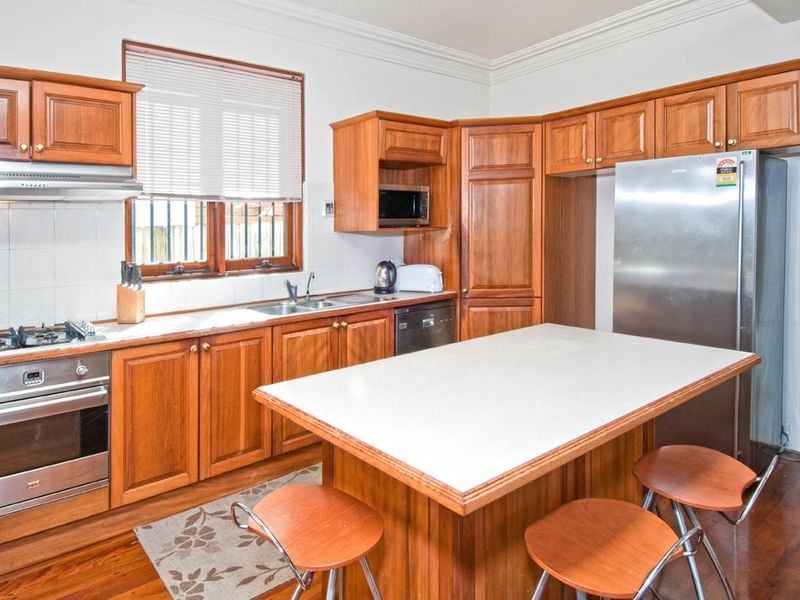 2 Clifton Avenue, Burwood NSW 2134