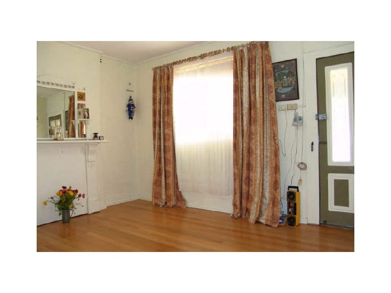 9 Railway Street, Croydon NSW 2132