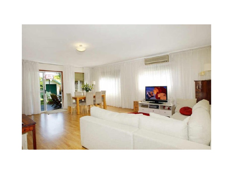 35 Greenhills Street, Croydon NSW 2132
