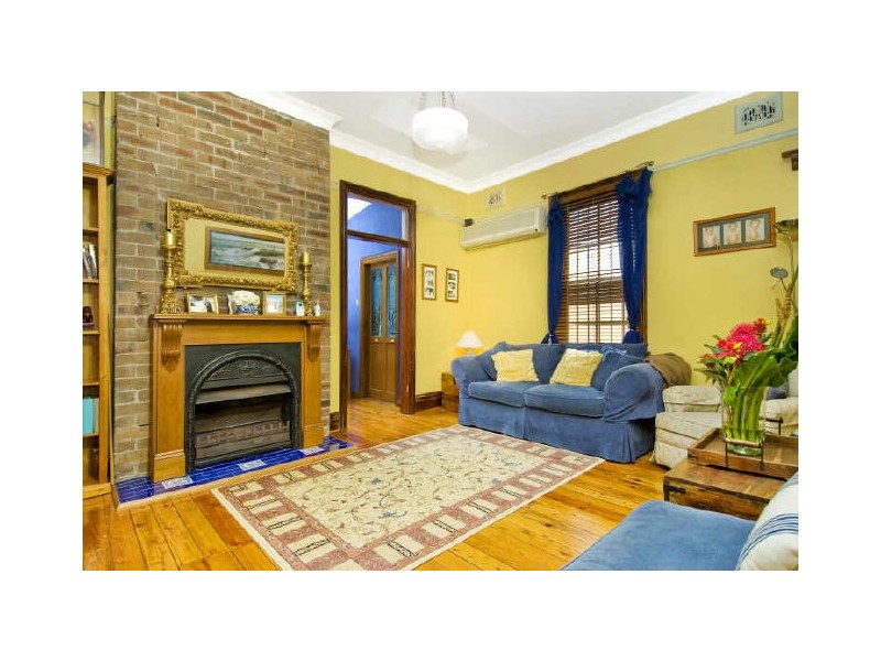 7 Milton Street North, Ashfield NSW 2131