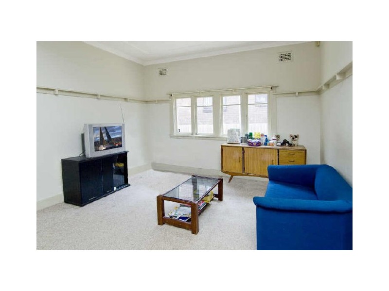 10 Arrowfield Avenue, Burwood NSW 2134