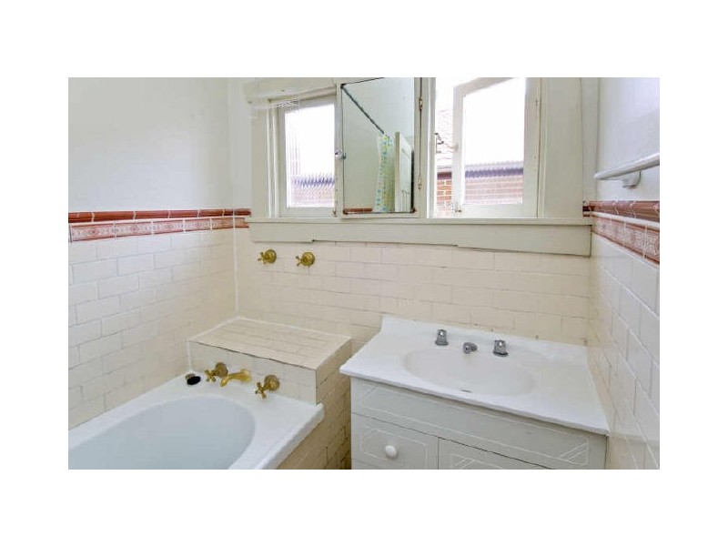 10 Arrowfield Avenue, Burwood NSW 2134